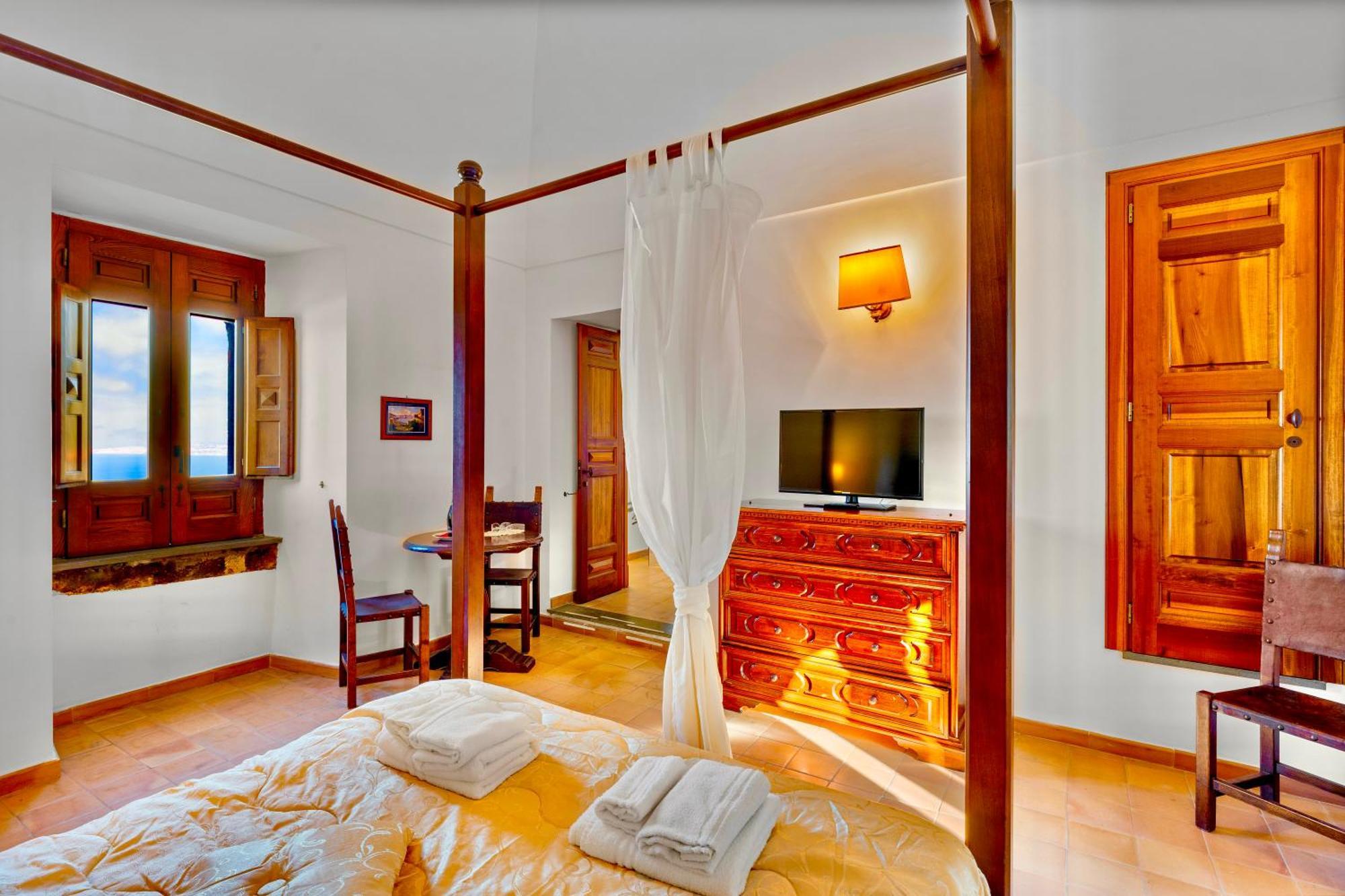 ויקו אקוונסה B&B Villa Della Porta, Amalfi Coast - Historical Heritage מראה חיצוני תמונה